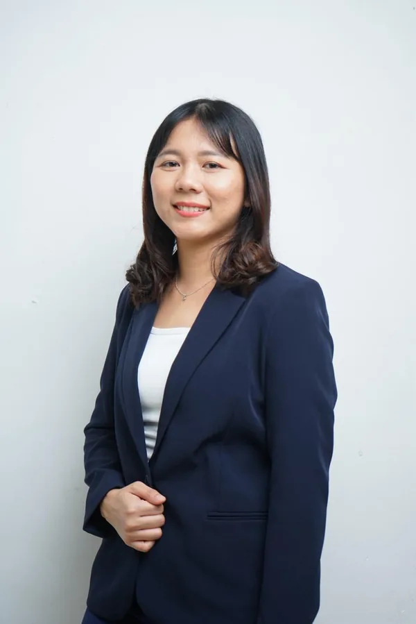 Maria, Chief Operating Officer of M&P Entreprises
